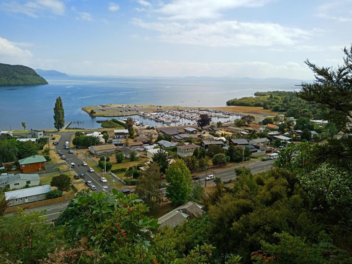 Motuoapa Bay Chalets Turangi Kültér fotó