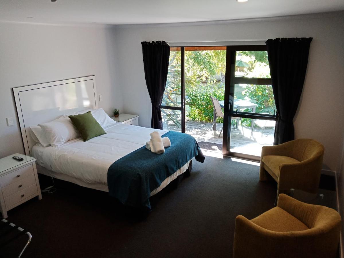 Motuoapa Bay Chalets Turangi Kültér fotó