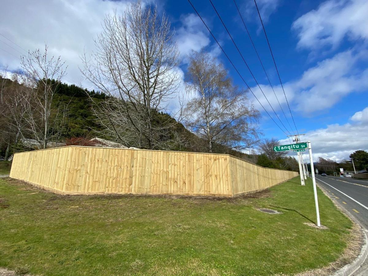 Motuoapa Bay Chalets Turangi Kültér fotó