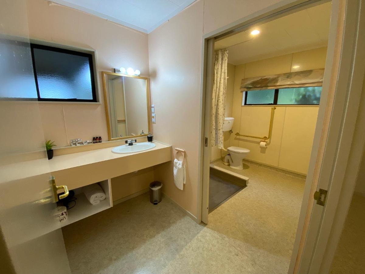 Motuoapa Bay Chalets Turangi Kültér fotó
