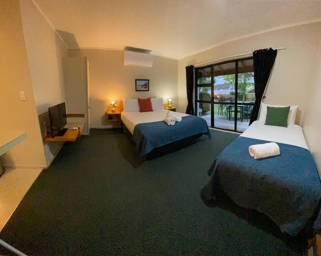 Motuoapa Bay Chalets Turangi Kültér fotó